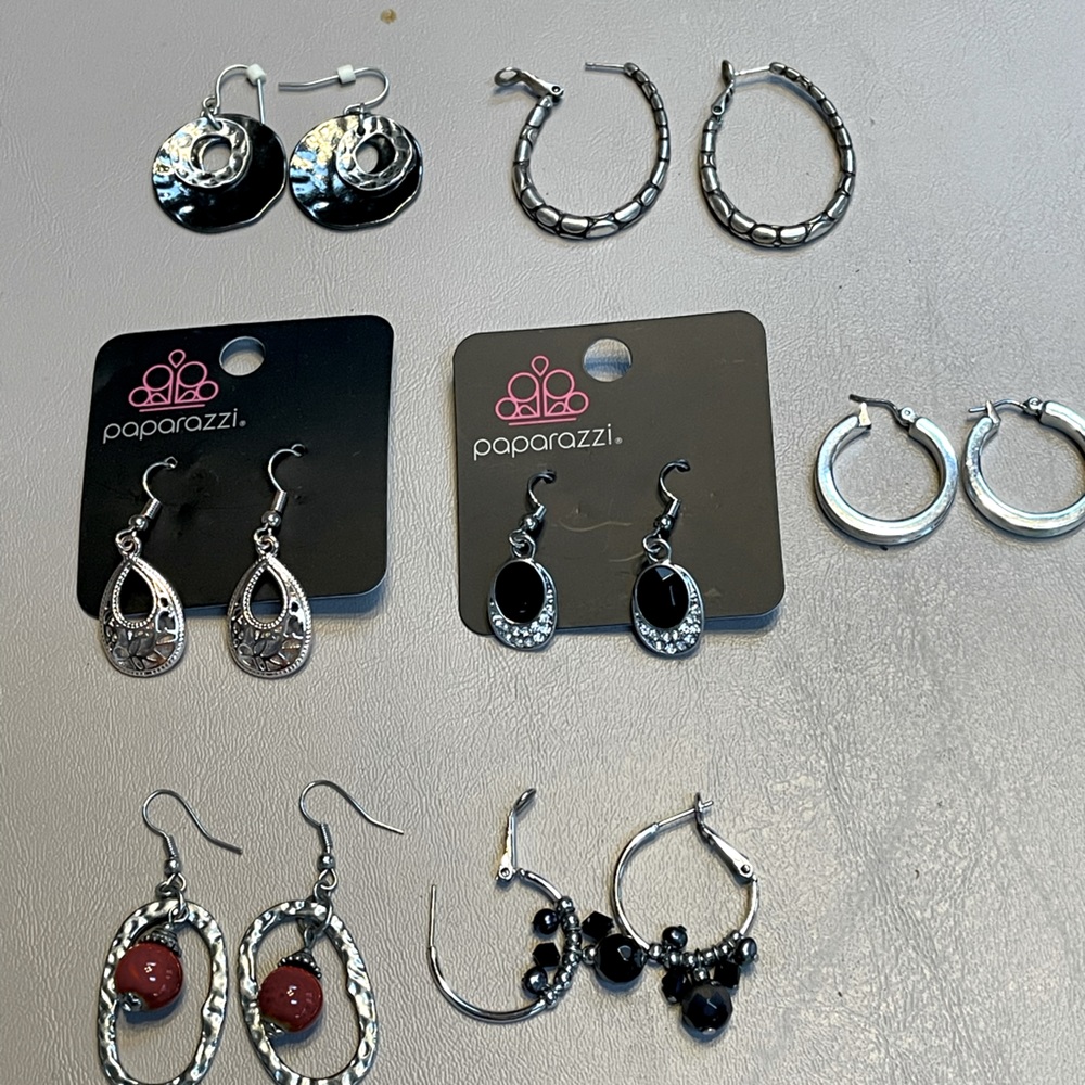 7 sets of various earrings, all included for one price